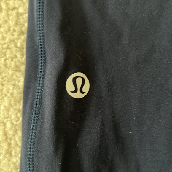 navy blue lululemon leggings - Picture 6 of 6